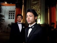 AJ2011111317372M.jpg