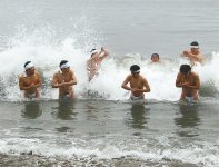 DY20120122103025028L0.jpg