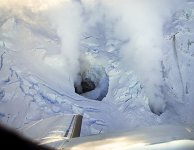 090203-alaska-volcano-pictures-redoubt_big.jpg